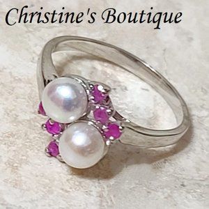 Vintage Ruby ring with freshwater pearls, set in 925 sterling silver
